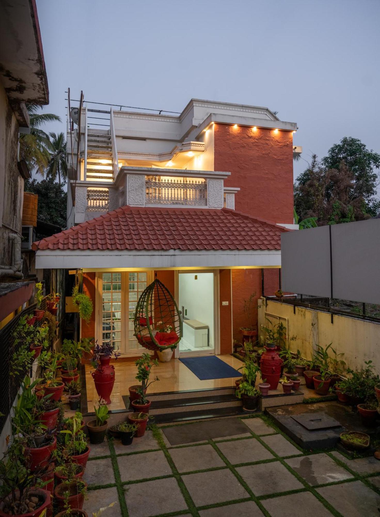 Adams Cottage Kochi Exterior photo
